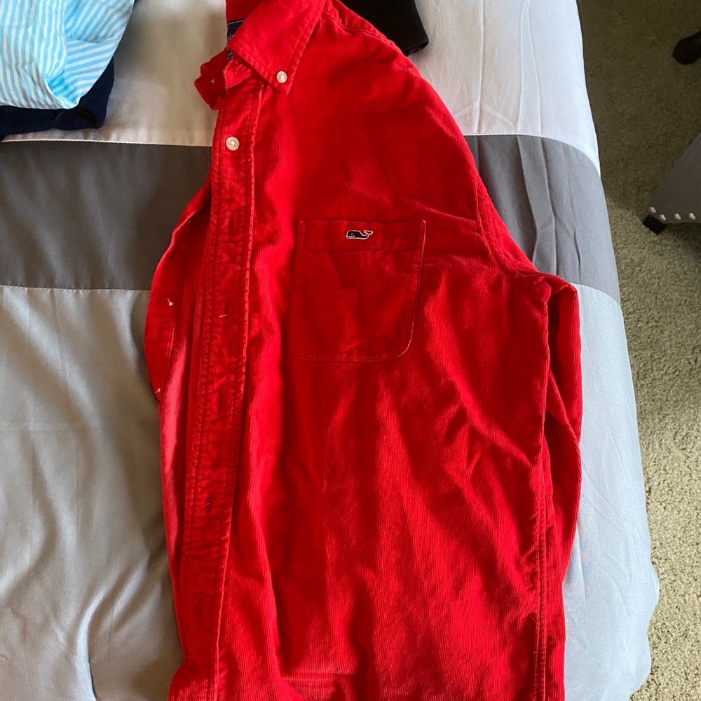 Large vineyard vines button down